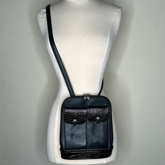 VTG Brighton One World Slim Leather Crossbody Bag Croc Emboss Single Strap Black - Picture 5 of 16